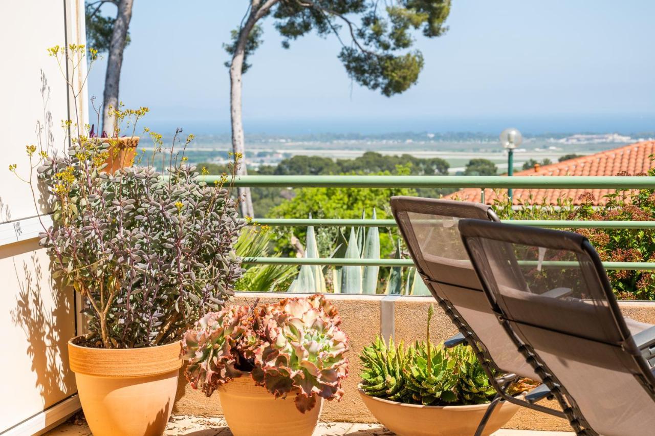 La Cle Vue Mer, Clim, Terrasse, Parking A Hyères Exterior foto